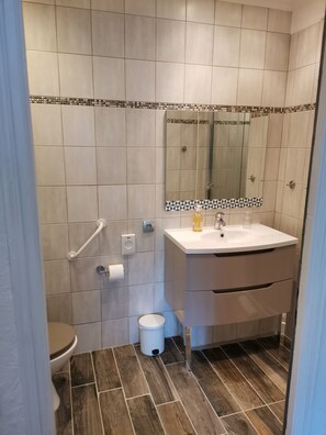 Room - Chambres d hotes Villa Regain (Greolieres)