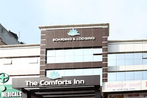 Front of property - Treebo Comforts Inn, University Road Deralakatte (Mangaluru)