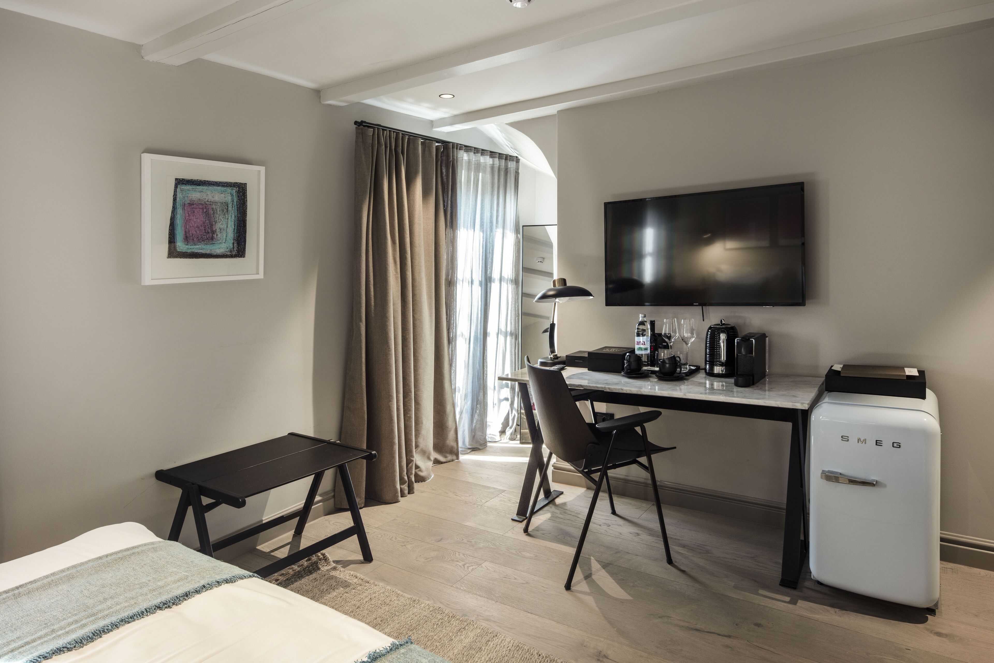 1 bedroom, premium bedding, pillow-top beds, minibar