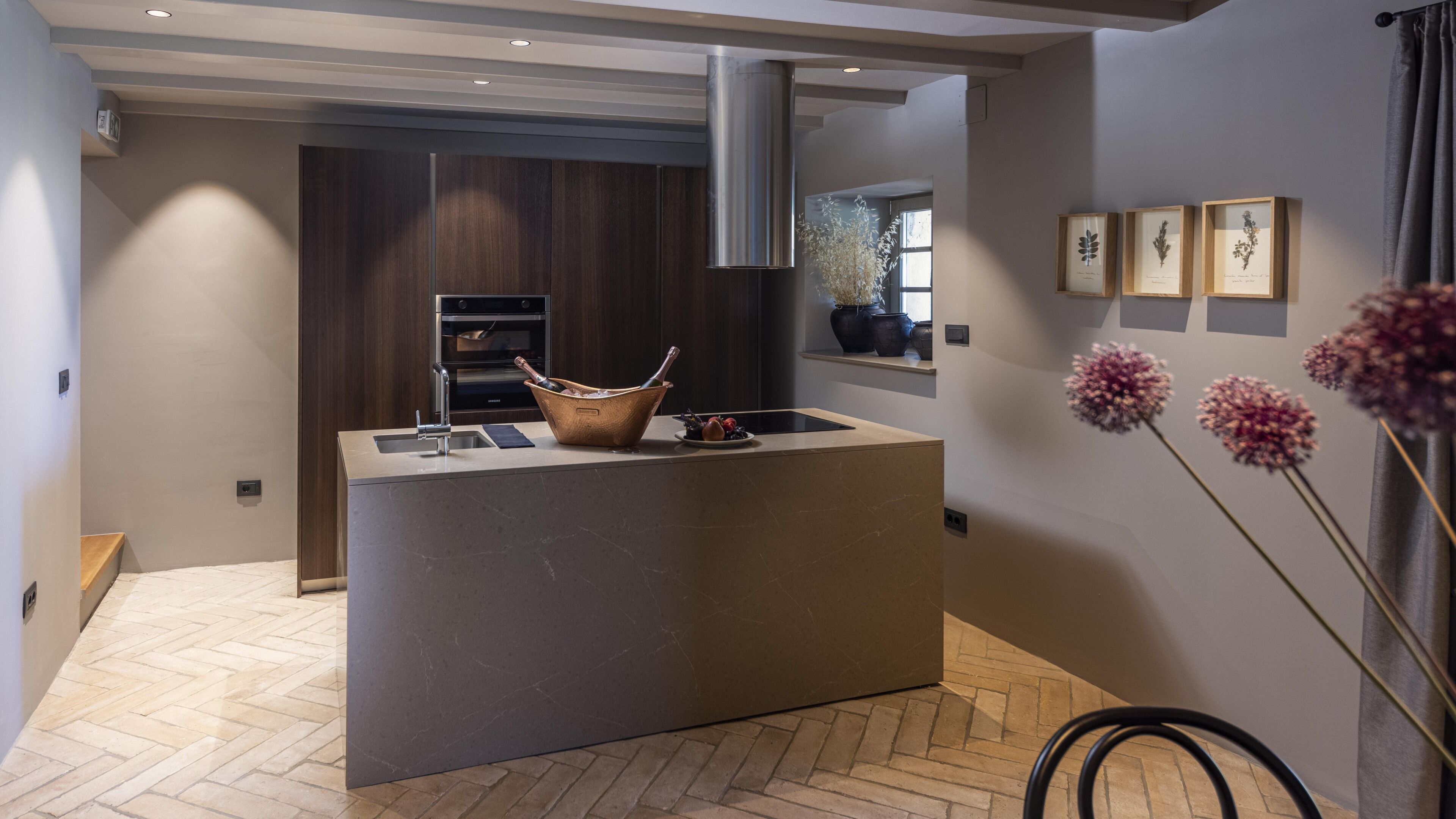 Villa exclusiva, varias camas, vista a la alberca | Cocina privada | Cafetera de espresso, cafetera y tetera y tetera eléctrica 