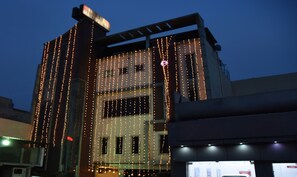 Front of property - Treebo Red Petal Jalandhar (Jalandhar)