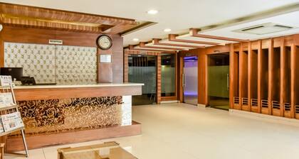 Treebo Red Petal Jalandhar