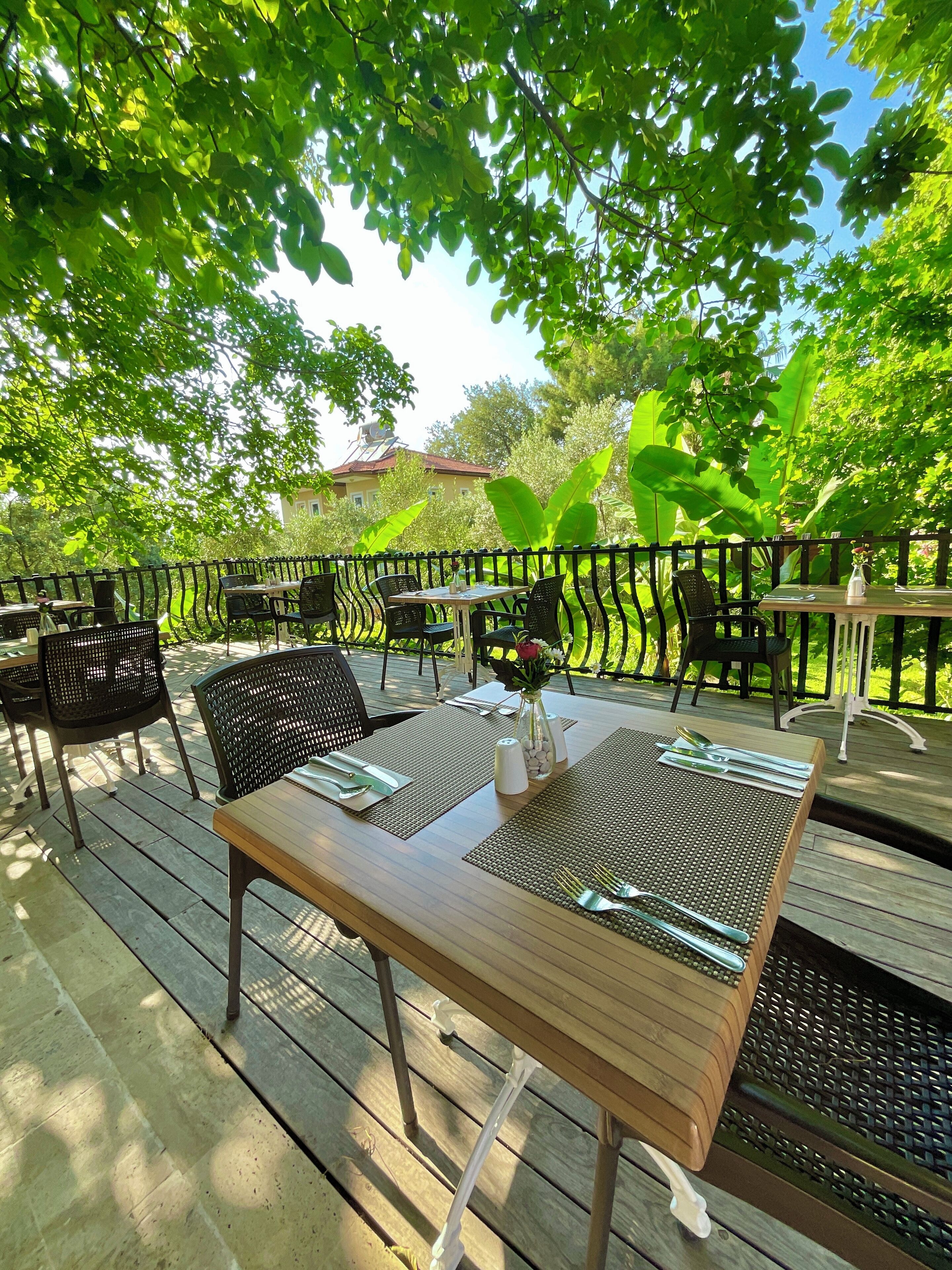 Frühstück, Mittagessen und Abendessen