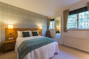 Talo, 2 makuuhuonetta | Äänieristys, silitysrauta/-lauta, ilmainen Wi-Fi, vuodevaatteet