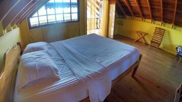 1 chambre, fer et planche Ă repasser, Wi-Fi gratuit, draps fournis