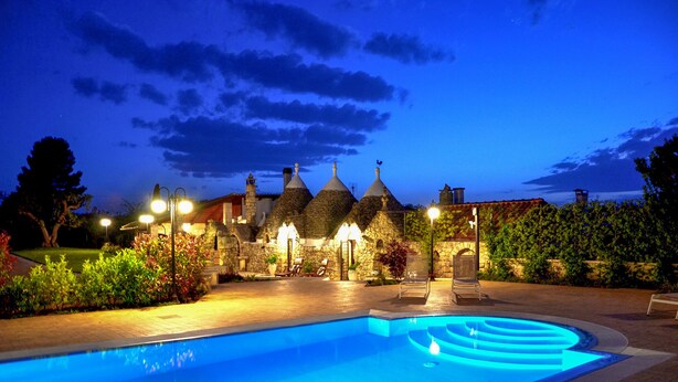 Pool - Trulli Ottomano (Castellana Grotte)