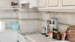 City Penthouse, City View | Private kitchen - Aslan Apart (Izmir)