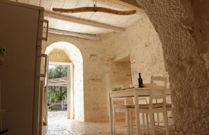 Appartement, 2 chambres | Coin séjour