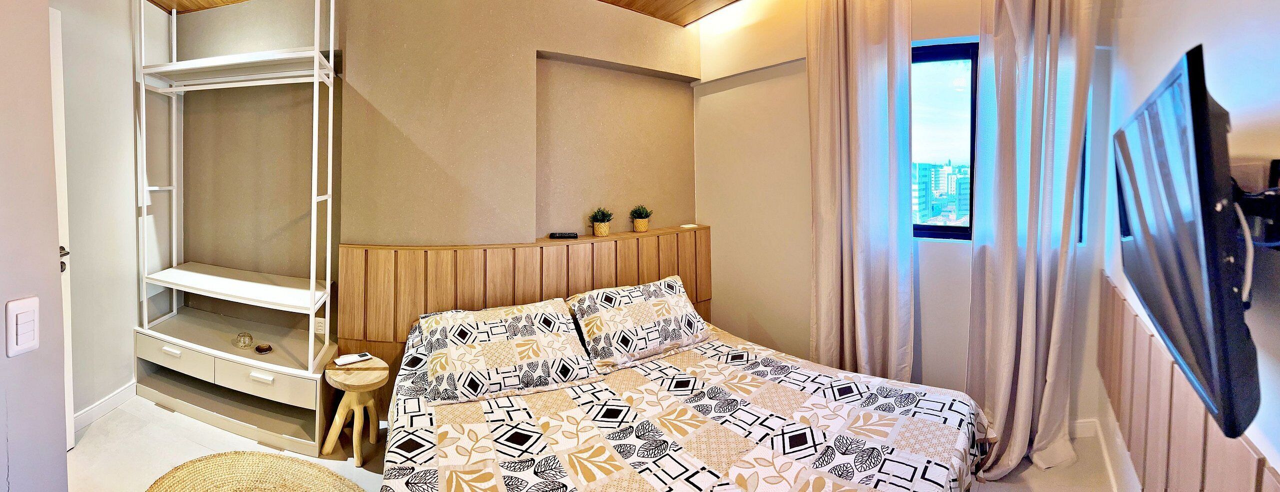 公寓 (1007) | 1 多间卧室、高档床上用品、加厚床垫、特色家居