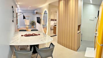 1 chambre, literie de qualité supérieure, surmatelas
