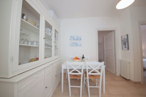 Apartment, 2 Bedrooms | Interior - TD Casette Pricci - Casetta Peperoncino (Castellana Grotte)