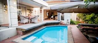 VINEYARD maison de vacances dans domaine SECURITY, à 22 km de Cape Town International AP