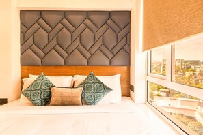 1 bedroom, minibar, in-room safe, desk