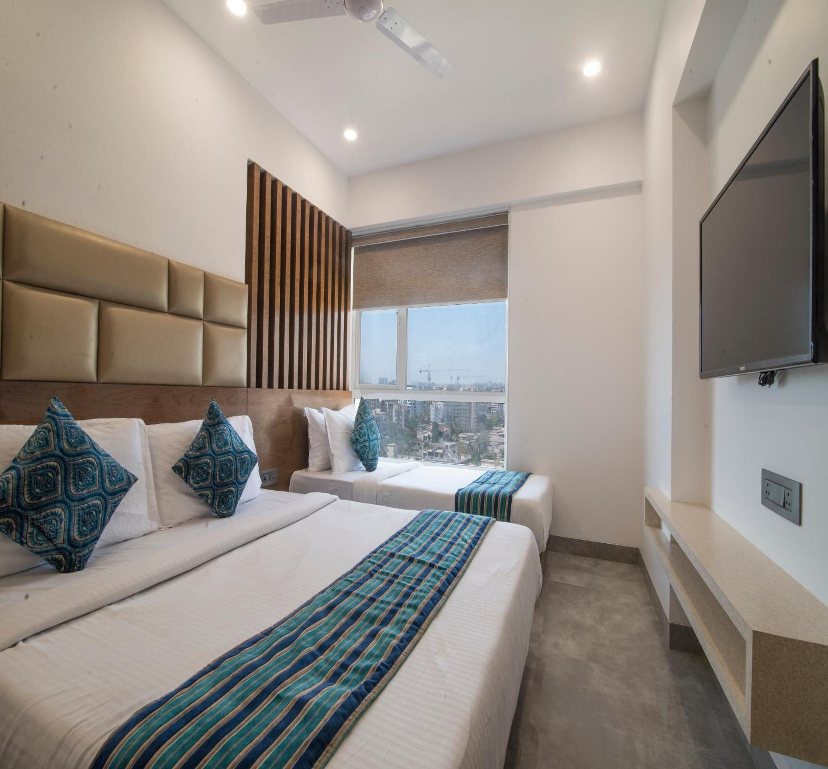 1 bedroom, minibar, in-room safe, desk