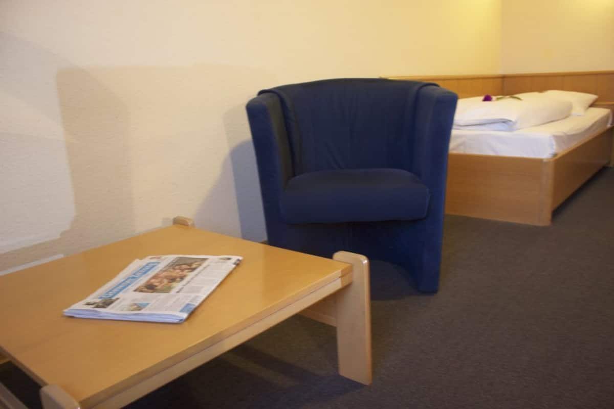 single room, 1 single bed | desk, free wifi