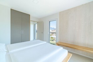 2 bedrooms, in-room safe, iron/ironing board, WiFi