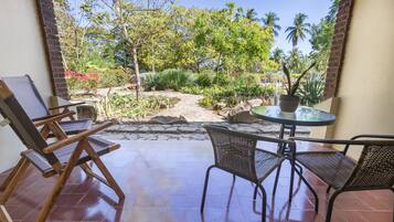 Deluxe Twin Room | View from room