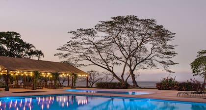 OPacifico Hotel Boutique