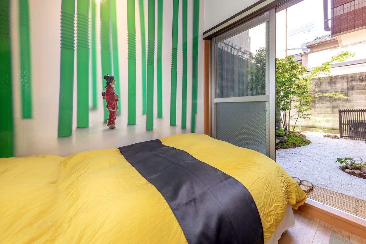 Economy Single Room | Free WiFi, bed sheets, wheelchair access
