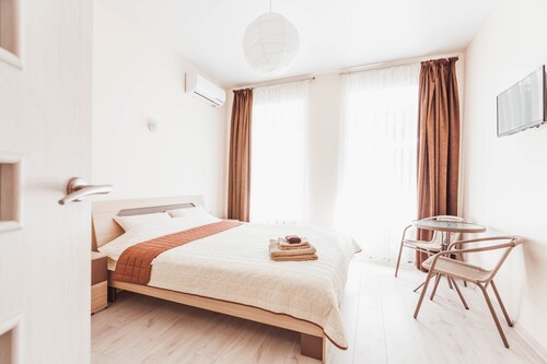 LeonRooms Koblevskaya 46-1