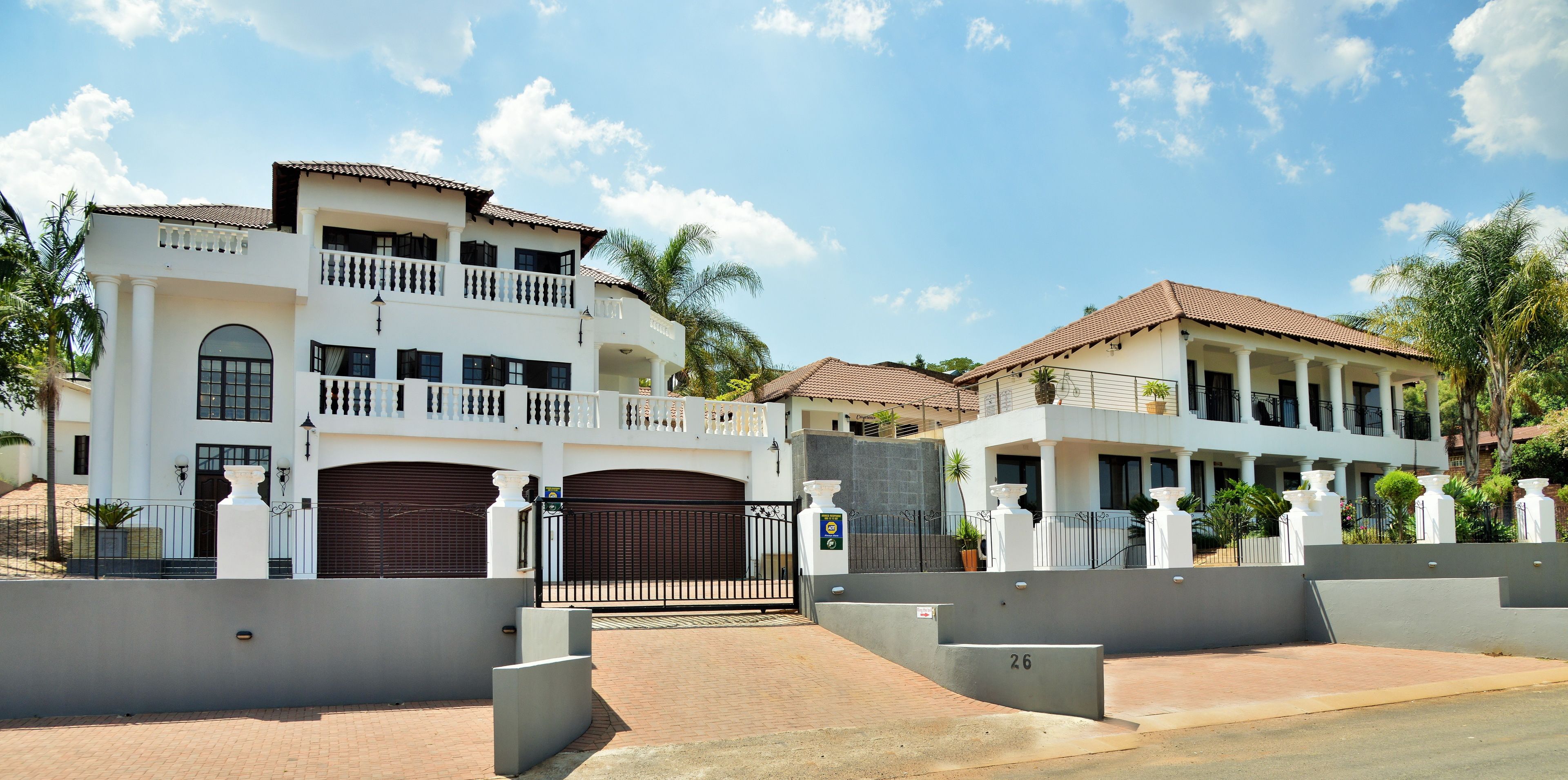 Indlovukazi Guesthouse in Hartbeespoort, South Africa