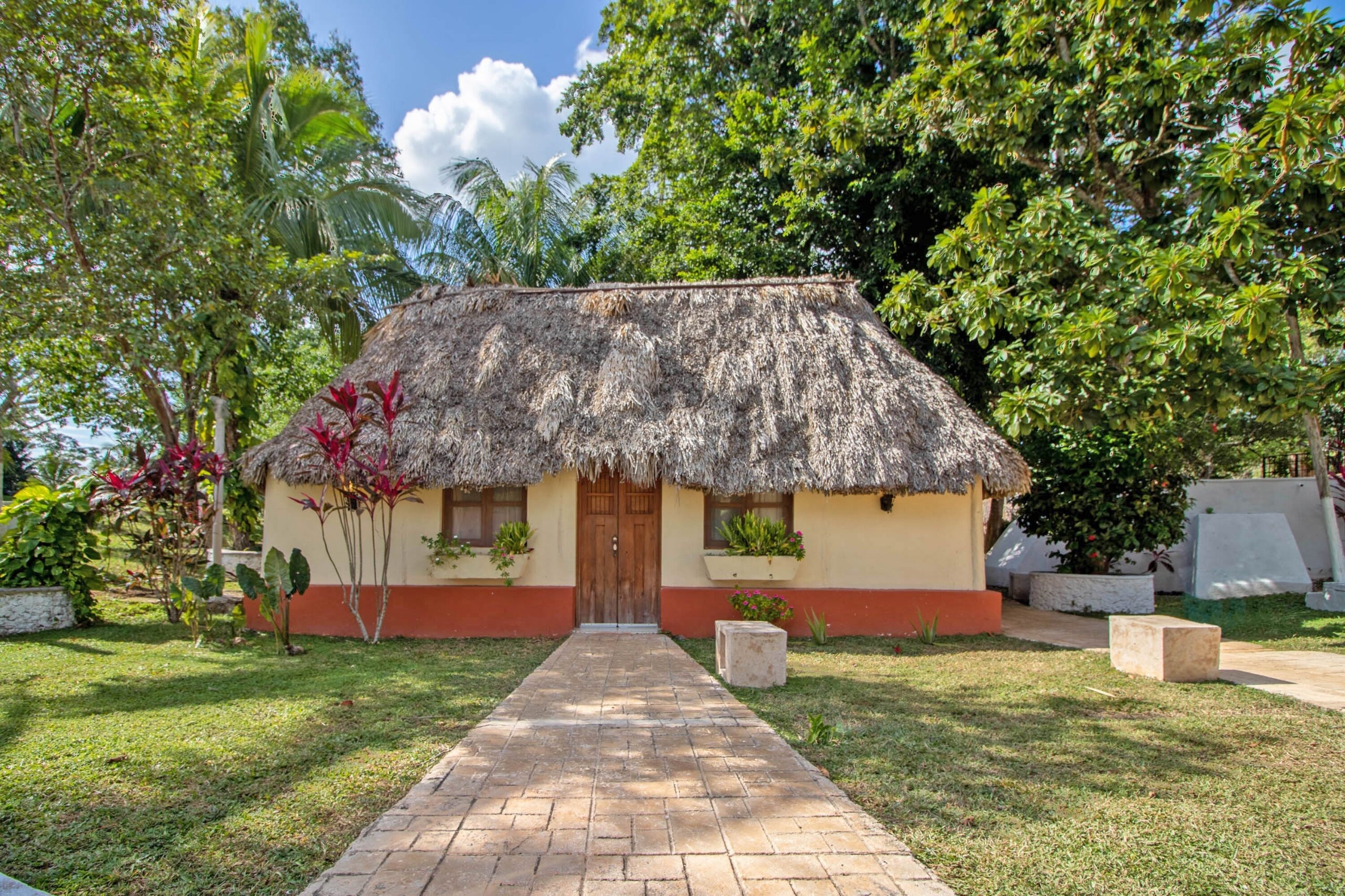 Classic Cabin, 2 Single Beds | Garden view