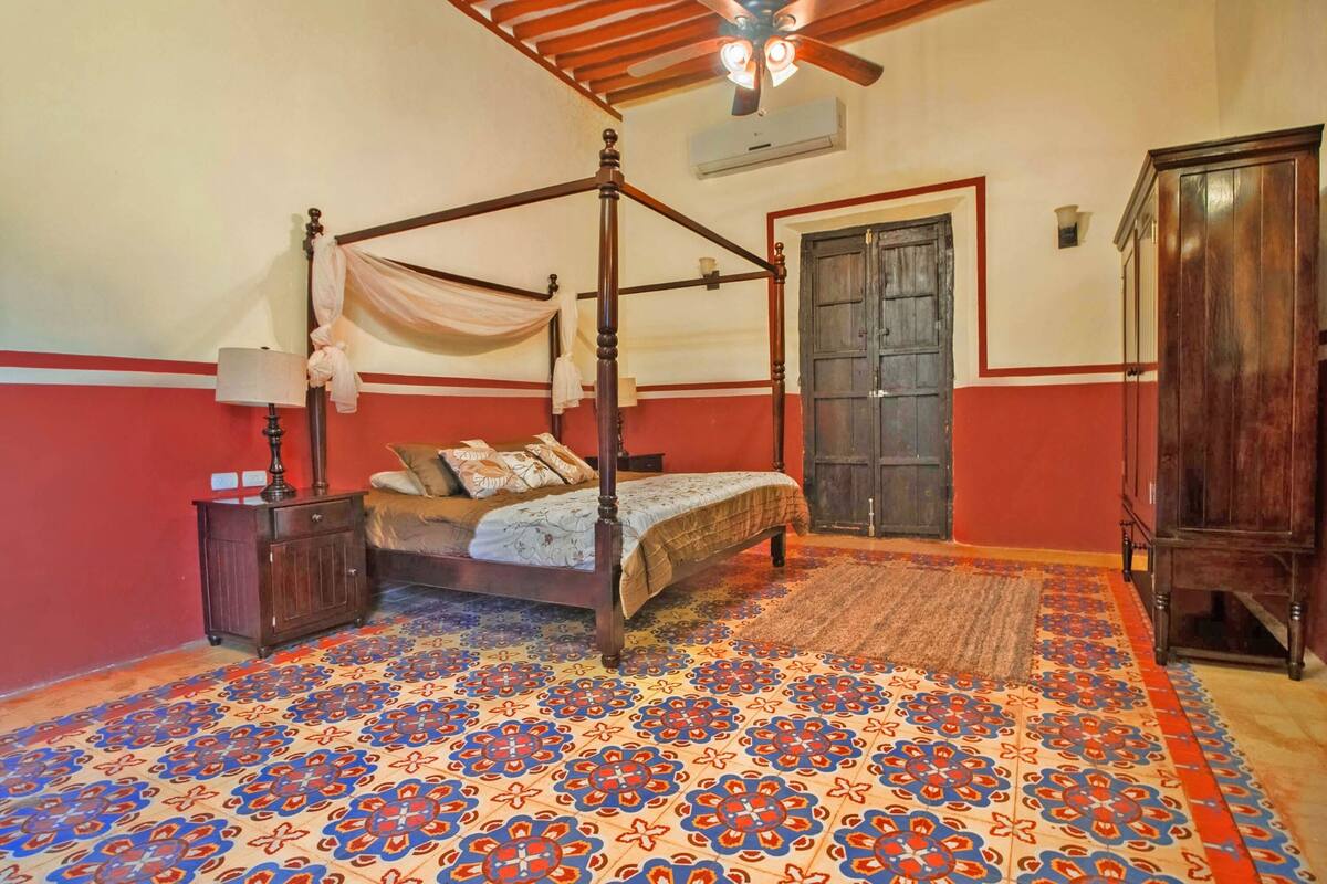 Junior Suite, 1 King Bed