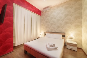 Family Apartment, 1 Queen Bed with Sofa bed