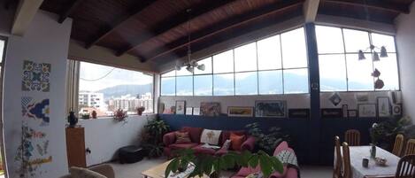 City-Apartment, 2 Doppelbetten, Stadtblick | Innenbereich