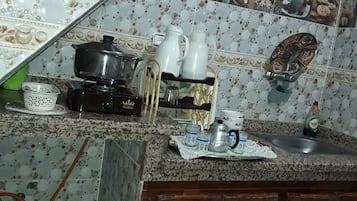 Comfort Apartment, 2 Bedrooms, Balcony, Mountainside | Private kitchen | Fridge, stovetop, cookware/dishes/utensils, cleaning supplies