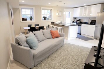 Open floor plan living area is ideal for interactive evenings after seeing the sights 