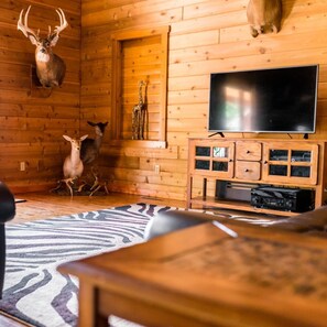 Luxury Cabin, Multiple Beds, Resort View | Living area