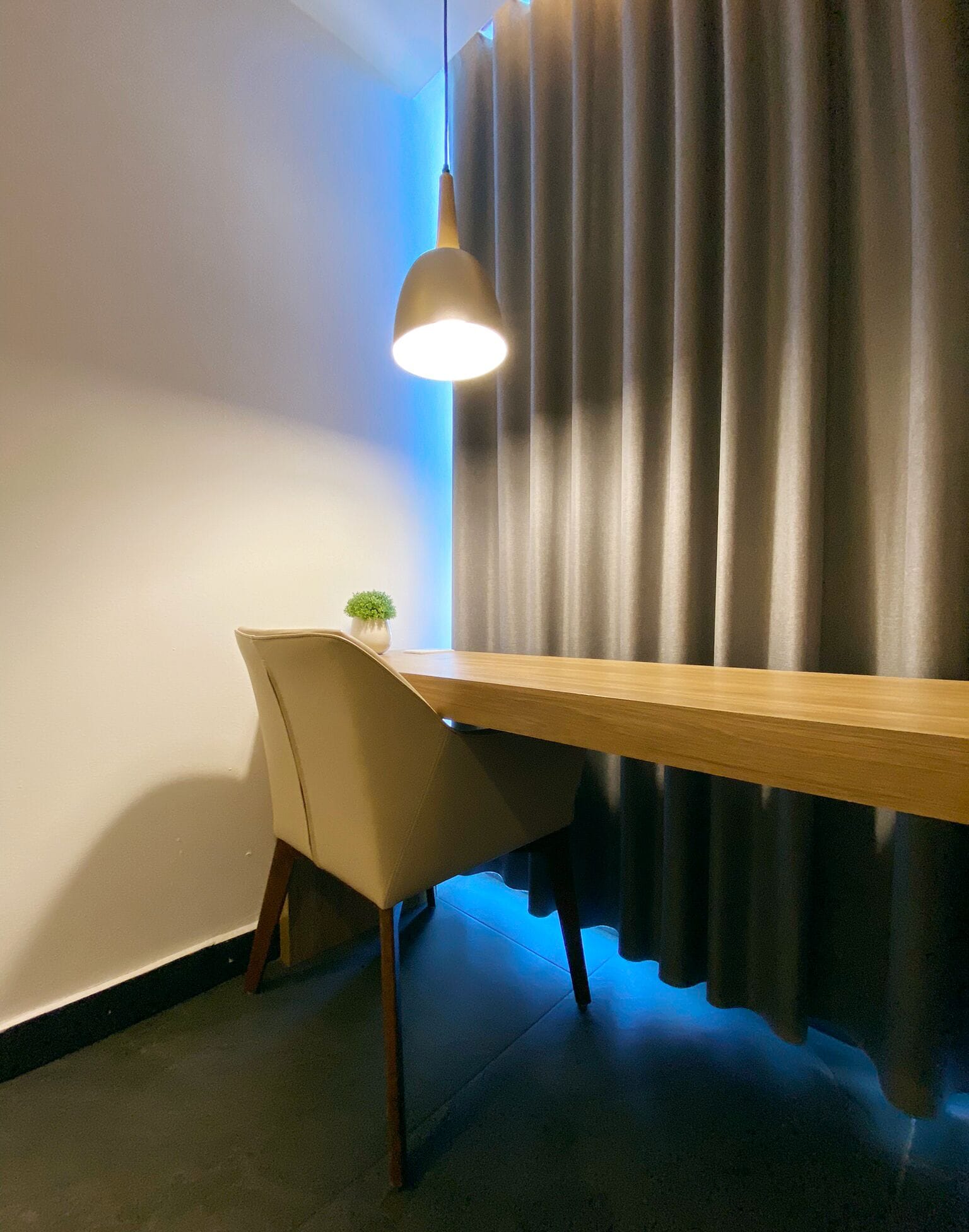 superior studio suite, 2 queen beds | executive lounge