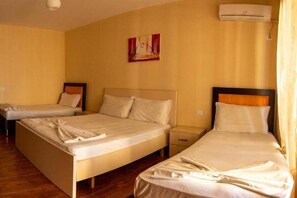 Free WiFi, wheelchair access - Hotel Klebrido (Durrës)