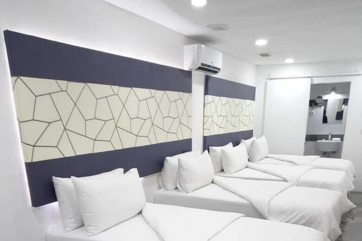 Family Quadruple Room