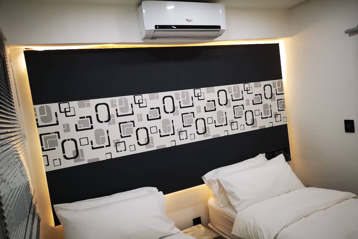 Basic Double Room