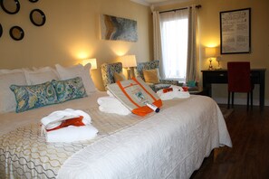 Room, Multiple Beds, Kitchen