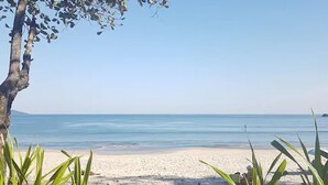 Beach bar - Pé na areia frente ao mar em Guaeca (São Sebastião)
