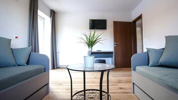 60-cm LCD TV with satellite channels, TV