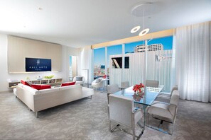 Suite, 1 Bedroom, City View | Frette Italian sheets, premium bedding, in-room safe - HALL Arts Hotel, Dallas, Autograph Collection (Dallas)