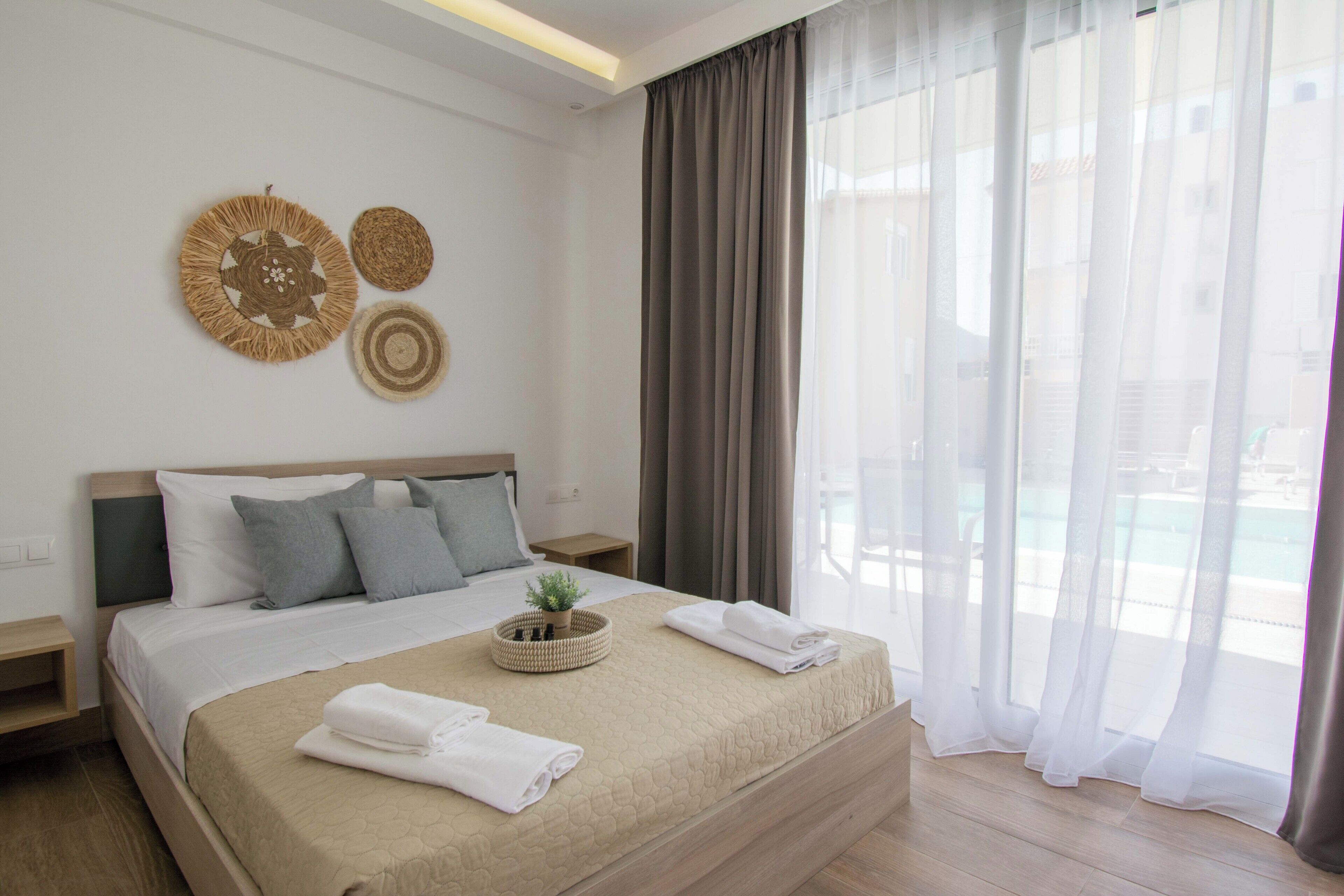 Egyptian cotton sheets, premium bedding, memory foam beds, desk