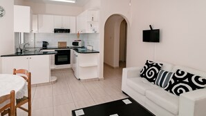 Apartment, Ground Floor (4) | Living area | Flat-screen TV