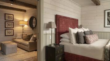 Room (Marcelina) | 1 bedroom, Egyptian cotton sheets, premium bedding, down comforters