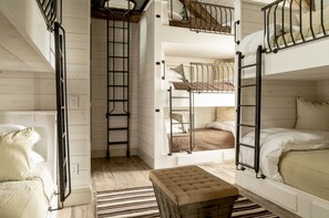 Room (Bunkroom) | 1 bedroom, Egyptian cotton sheets, premium bedding, down comforters - Eleven Scarp Ridge Lodge (Crested Butte)