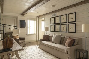 1 多间卧室、埃及棉床单、高档床上用品、羽绒被