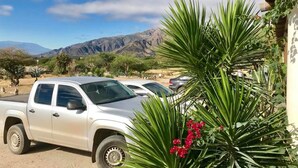 Parking - Chuscha Paris Texas Hotel (Cafayate)