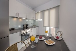 Appartement Familial, 3 chambres, 2 salles de bains | Cuisine privée