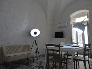 Dining - Urban House in Ostuni Puglia (Ostuni)
