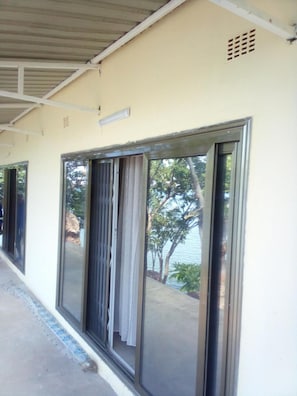 Ảnh chưa phân loại, 5 trong số 55 ảnh, nút