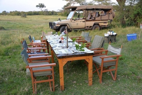 Breakfast, lunch and dinner served. Nahubwe Safari Lodge